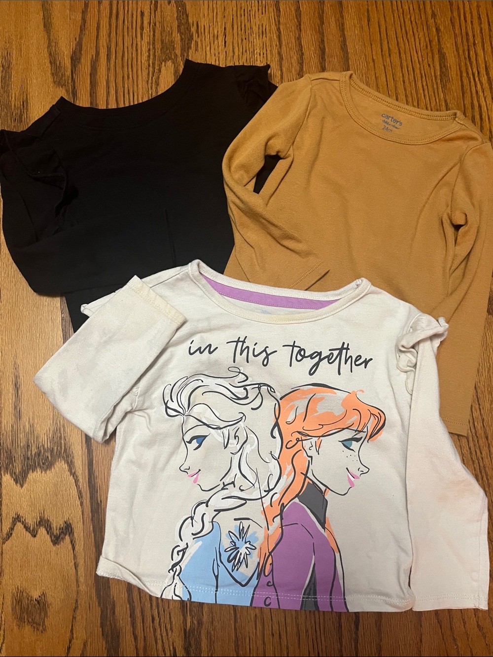 Cream 'In This Together' Elsa & Anna, mustard, black with ruffle Long Sleeve Tee